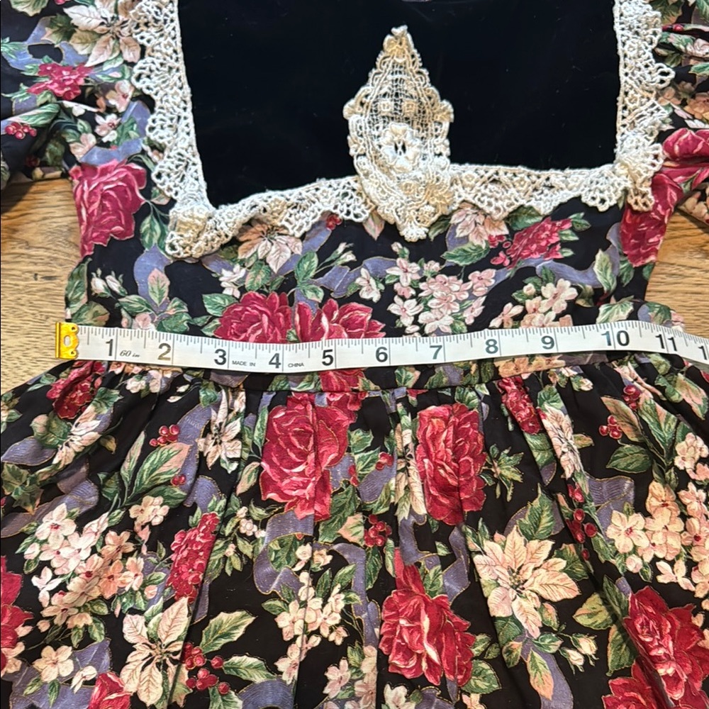Vintage “Swat” little girls dress - Picture 7 of 8